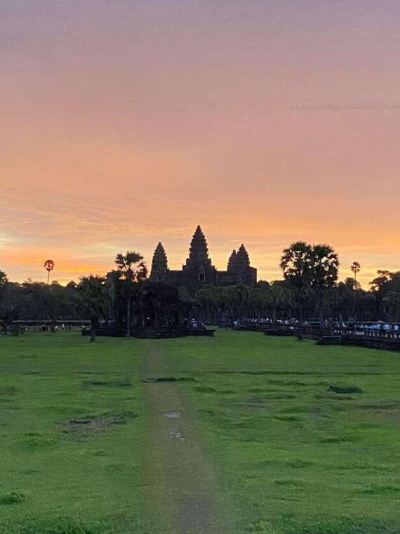 ultimate-angkor-wat-tuk-tuk-private-tour