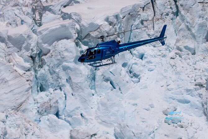 Ultimate Discovery: 3 Glaciers & Snow Landing  45min - The Sum Up: Who Will Love This Tour?