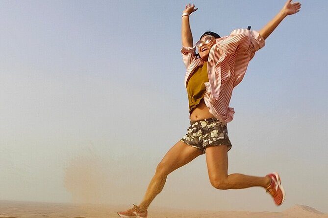 Ultimate Dubai Tour: Burj Khalifa, Desert Safari, Lunch & More! - The Guide and Group Experience
