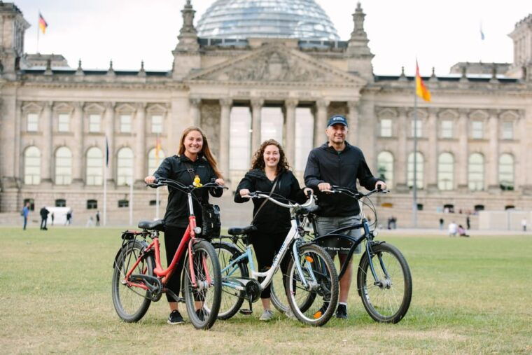 ultimate-e-bike-tour-of-berlin-with-beer-garden-stop-2