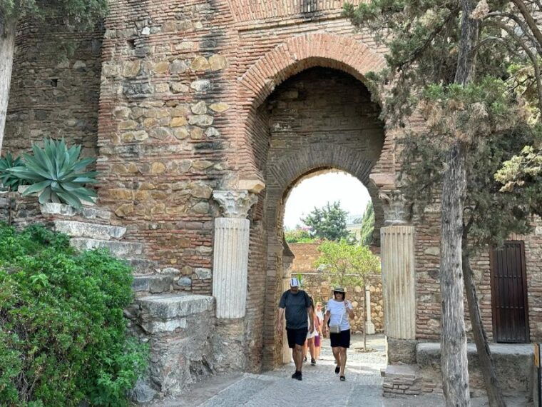 ultimate-malaga-history-and-tapas-all-included