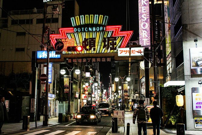 ultimate-private-osaka-walking-experience-walk-with-a-local