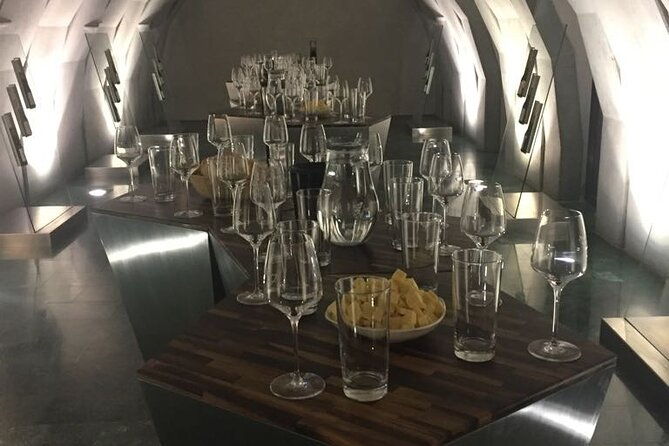 ultimate-private-wine-tasting-experience-from-prague-to-moravia-3-days