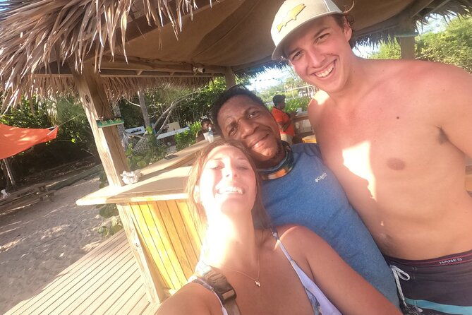 ultimate-seaxscape-small-group-pigs-turtles-snorkel-lunch-pu-do