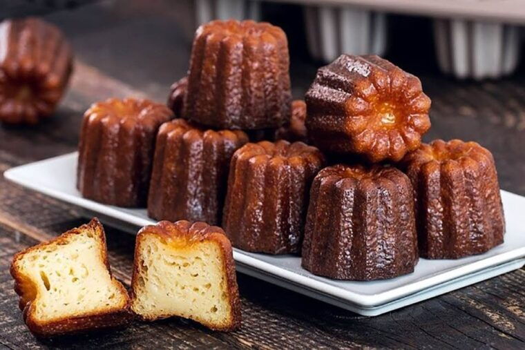 ultimate-tastes-and-tales-tour-pastries-stories-flavors