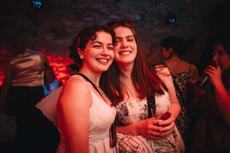 Ultimate VIP Night Out: Bottles, Karaoke & VIP Clubs Entry - Keywords for SEO