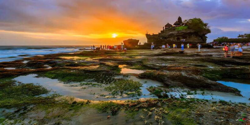 ulun-danu-beratan-jatiluwih-tanah-lot-private-tour