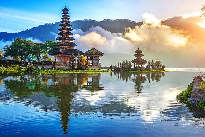 Ulun Danu tample and Tanah Lot sunset - Introduction: Why This Tour Stands Out