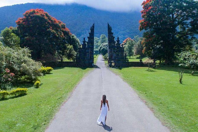 Ulun Danu tample and Tanah Lot sunset - Final Thoughts: Is This Tour Worth It?