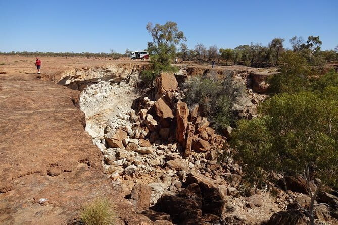 Uluru (Ayers Rock) to Alice Springs Coach Transfer - FAQs About the Uluru to Alice Springs Coach Transfer