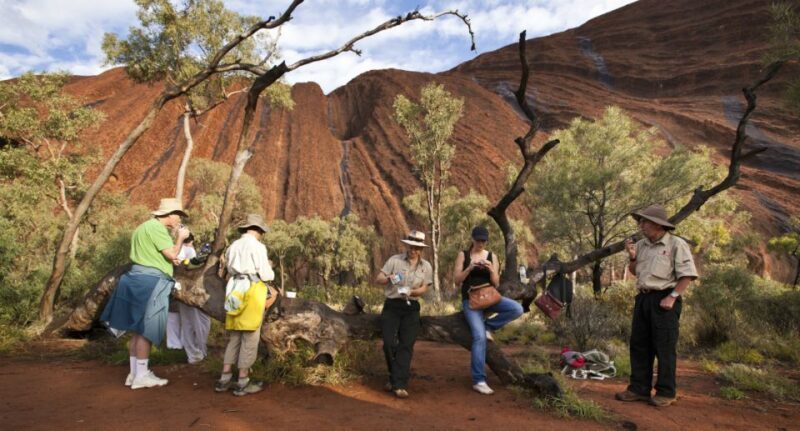 Uluru: Guided Trek of Uluru's Base in a Small Group - Key Points