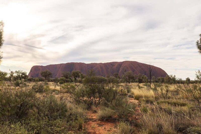 Uluru: Small Group Sunset Tour with Sparkling Wine - What’s Included and What’s Not