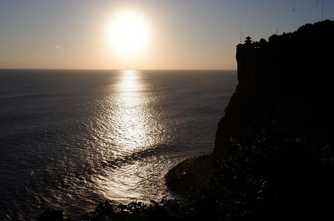 Uluwatu Kecak and Jimbaran Bay - FAQ