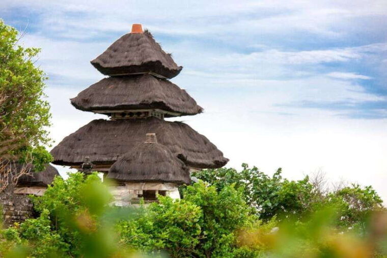 uluwatu-sunset-tour-and-kecak-fire-dance