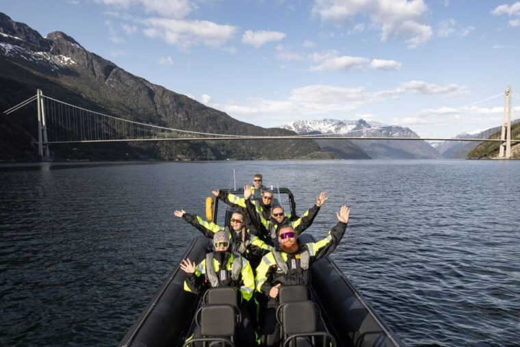 ulvik-hardangerfjord-ultimate-rib-safari