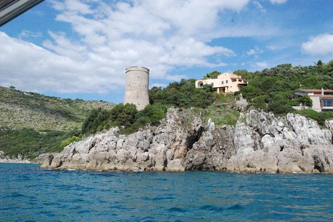 ulysses-coast-boat-tours