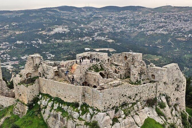 UM Qais, Pella, Ajloun, Jerash Private Day Tour - Key Points  