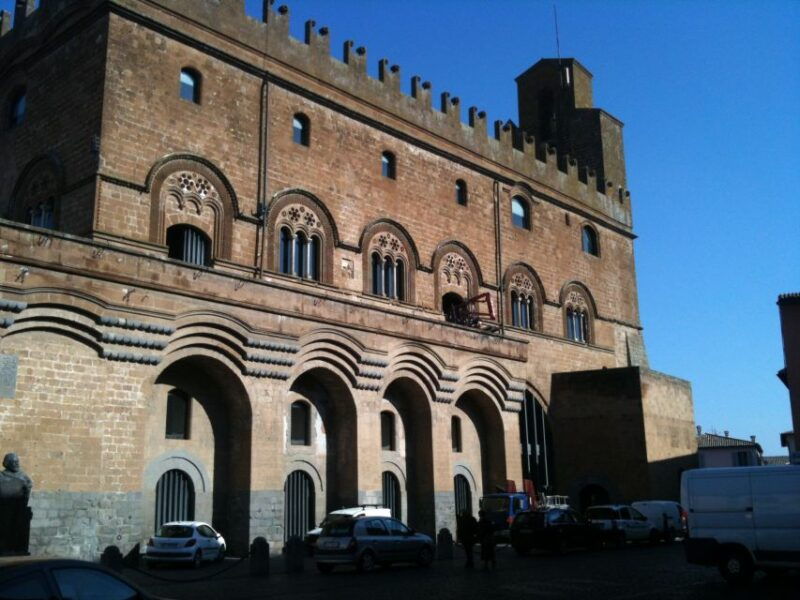 umbria-full-day-tour-of-orvieto-and-todi-civita-bagnoregio