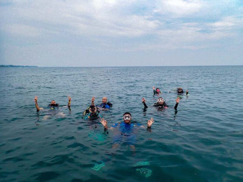 Unawatuna: Rock Island Snorkeling Tour with Equipment - The Sum Up