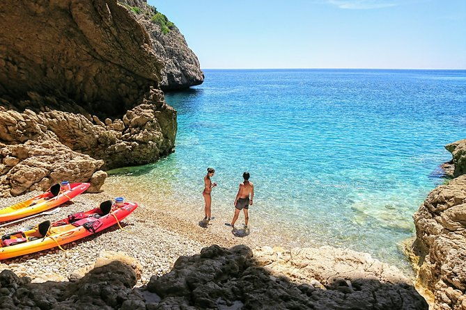 uncharted-caves-snorkelling-heaven-cala-granadella-kayak-tour