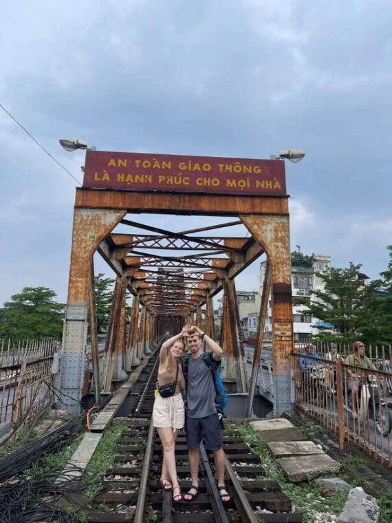 uncover-hanois-hidden-treasures-old-quarter-train-street