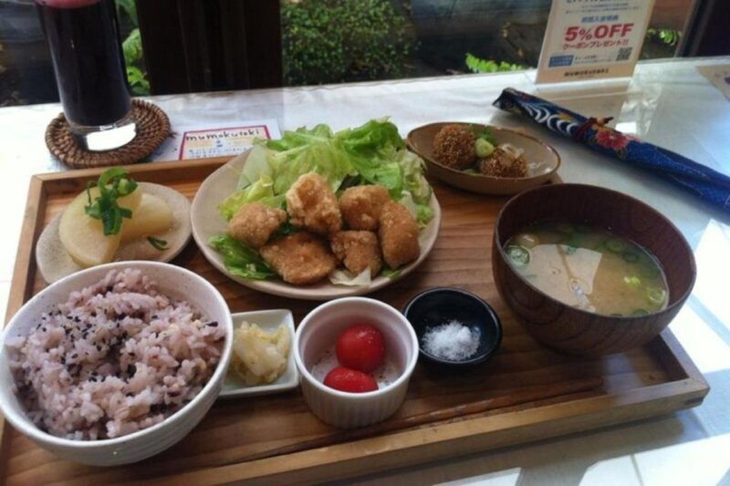 uncover-the-best-foodie-spots-in-kyoto-pontocho-with-guide