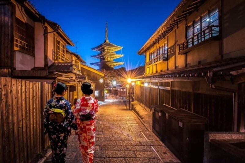 uncover-the-best-foodie-spots-in-kyoto-pontocho-with-guide