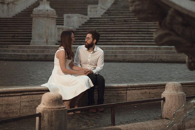 uncrowded-pictures-just-you-and-the-ethernal-city