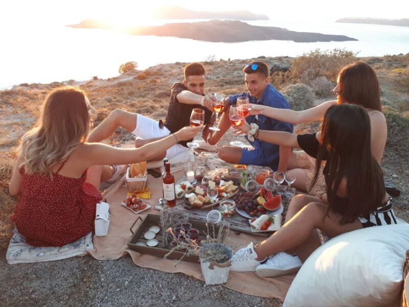 uncrowded-santorini-sunset-picnic