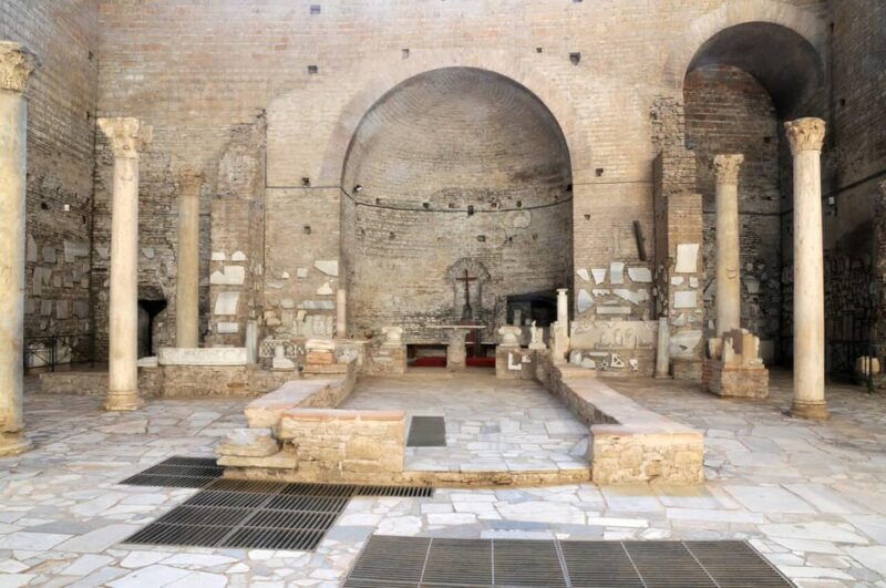 underground-rome-catacombs-and-mamertine-prison-tour