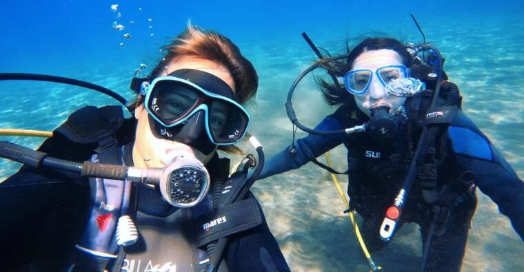underwater-tenerife-personalized-scuba-diving-experience