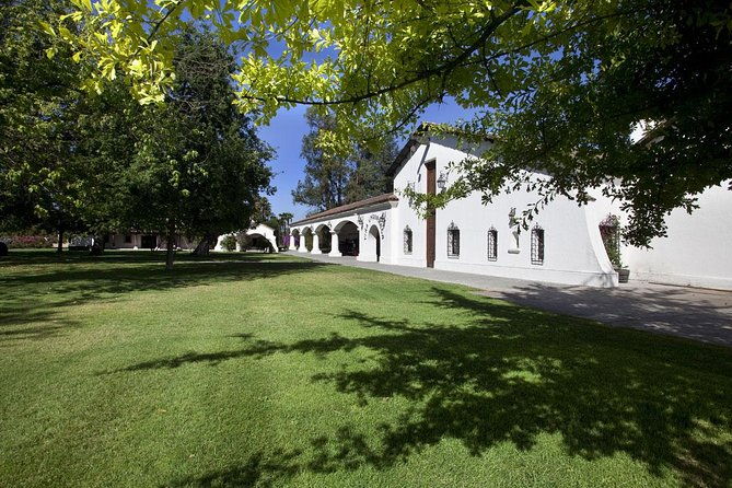 undurraga-wine-tasting-tour-from-santiago