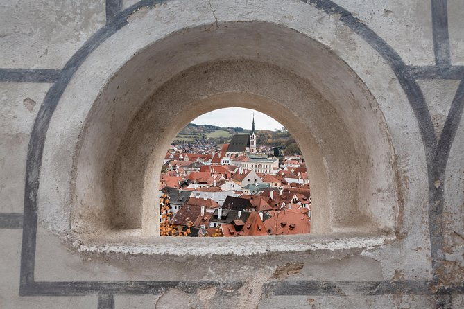 unesco-cesky-krumlov-from-prague-with-guided-tour-and-transfer
