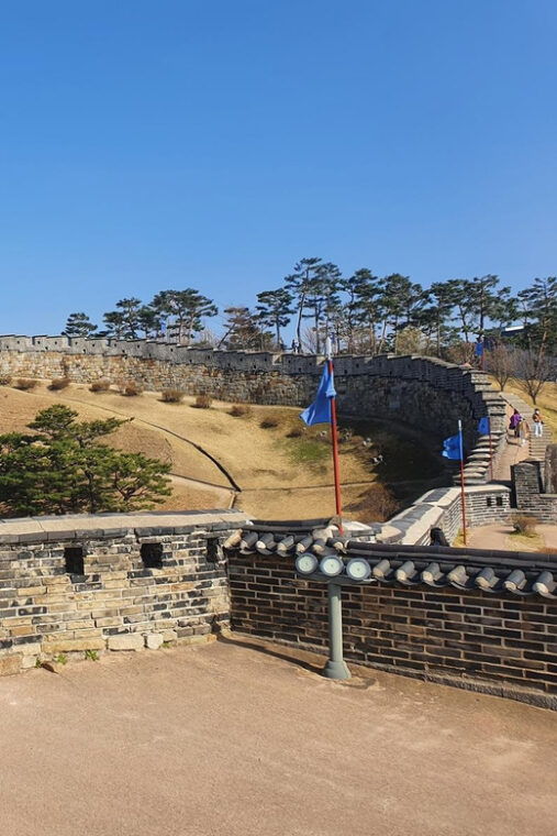 unesco-heritage-suwon-hwaseong-fortress-and-folk-village