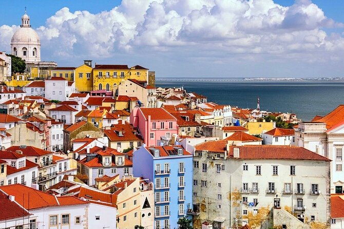 unforgettable-3-hours-lisbon-city-tour-with-tuk-tuk