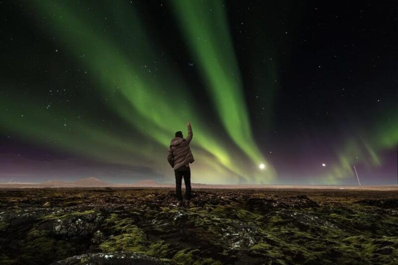 unforgettable-and-fabulous-northern-lights-in-reykjavik