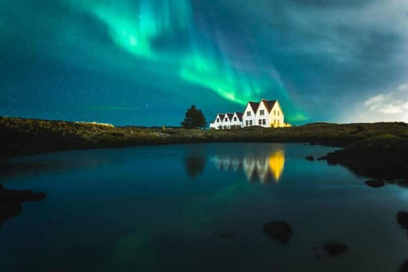 unforgettable-and-fabulous-northern-lights-in-reykjavik