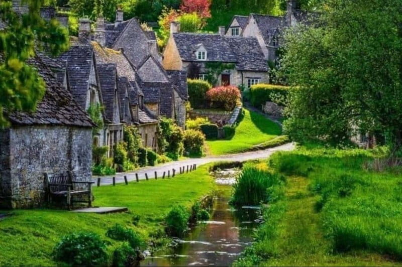 "Unforgettable Cotswolds Villages & Windsor Day Tour - Price and Value