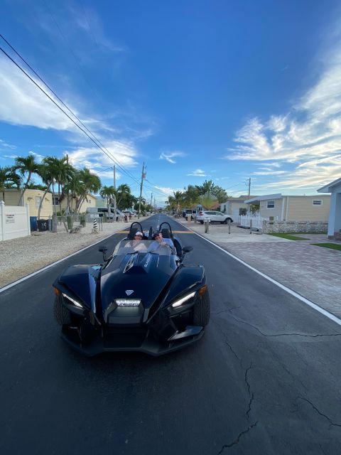 unforgettable-slingshot-rental-in-miami