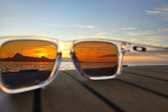 Unforgettable sunset against Moorea - Why This Experience Matters