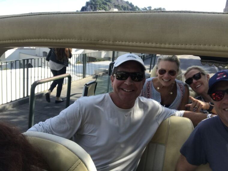 unforgettable-tour-of-capri-with-special-convertible-coach