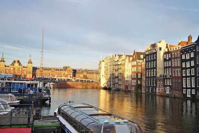 unique-bicycle-tour-in-amsterdam