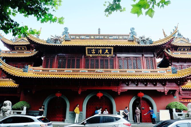 Unique Cultural Tour of Taoist Architecture with Local Food - Key Points