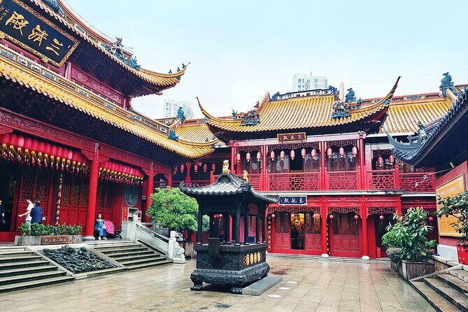Unique Cultural Tour of Taoist Architecture with Local Food - A Deep Dive into the Experience