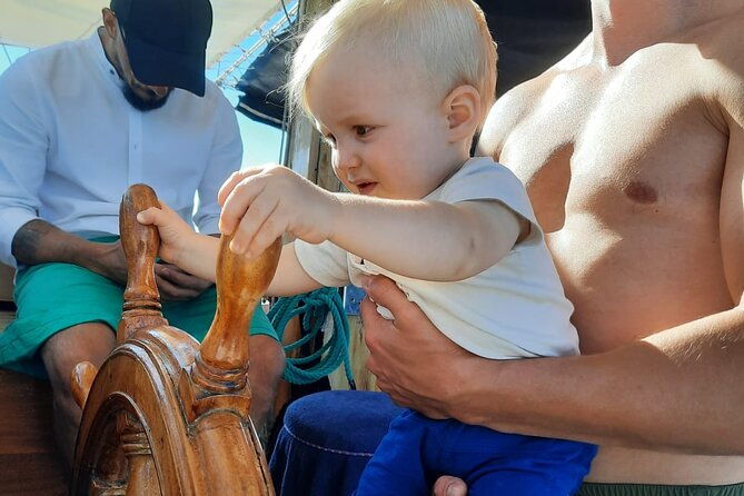 unique-sailing-experience-to-aegina-metopi-and-skala