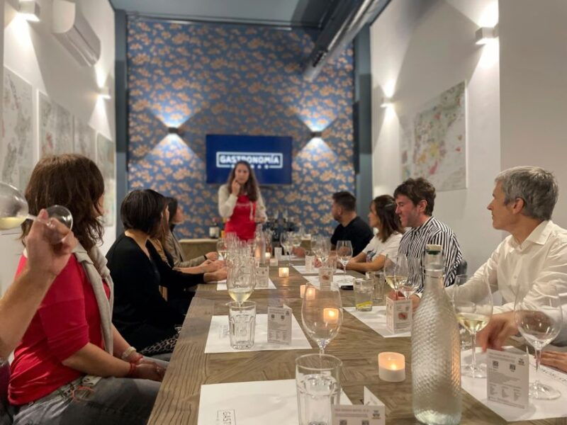 unique-spanish-wine-tasting-with-sommelier-in-bilbao