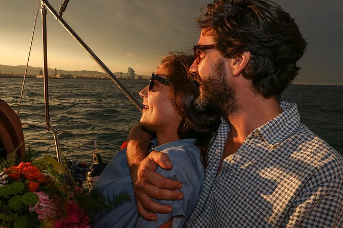 unique-sunset-sailing-experience-with-tapas-and-open-bar