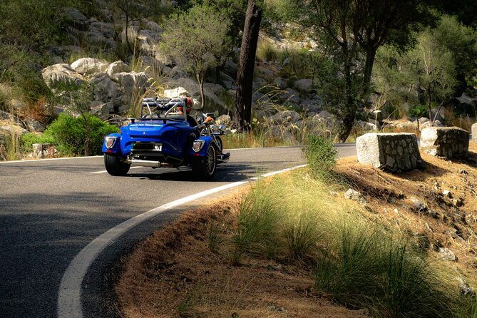 unique-v8-trike-tour-to-the-tramuntana-mountains-max-4-people