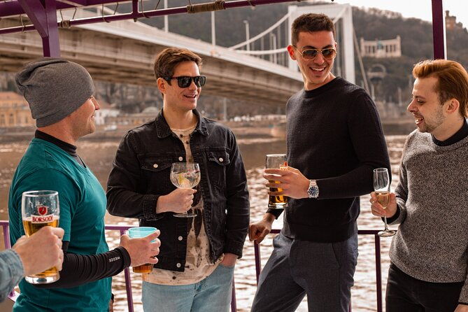 unlimited-booze-cruise-downtown-budapest