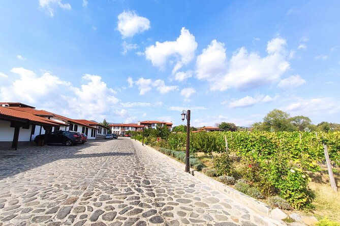 unlock-six-starosel-treasures-a-delicious-tasting-experience